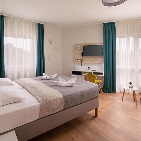 Kristaly Hotel Keszthely Eksteriør billede