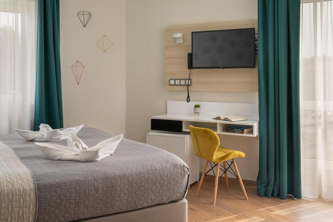 Kristaly Hotel Keszthely Eksteriør billede
